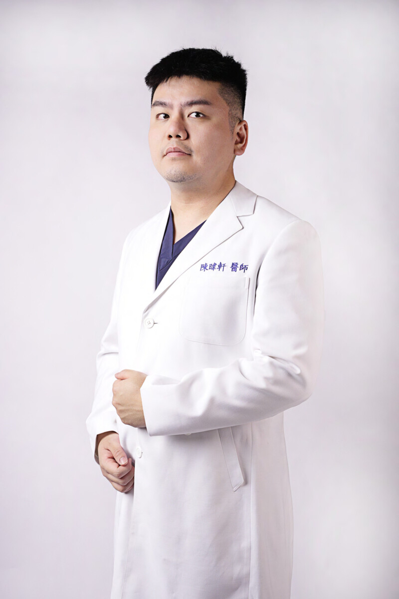 陳暐軒醫師形象照